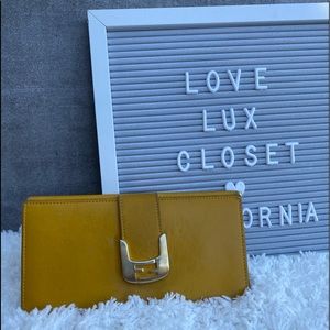 🔥SALE🔥 Fendi Long Wallet